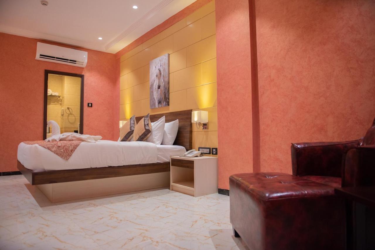 Sonia Hotel Ouagadougou Extérieur photo
